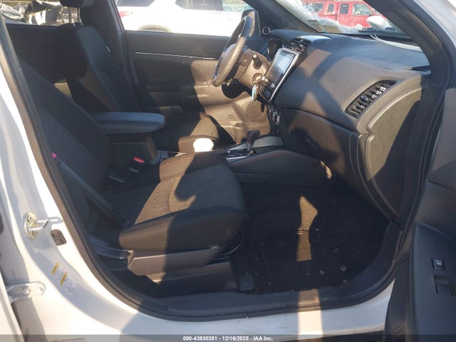 2020 MITSUBISHI OUTLANDER SPORT JA4AR3AU8LU019187 Photo 4