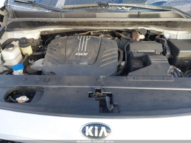 2018 KIA SEDONA KNDMB5C12J6357840 Photo 9