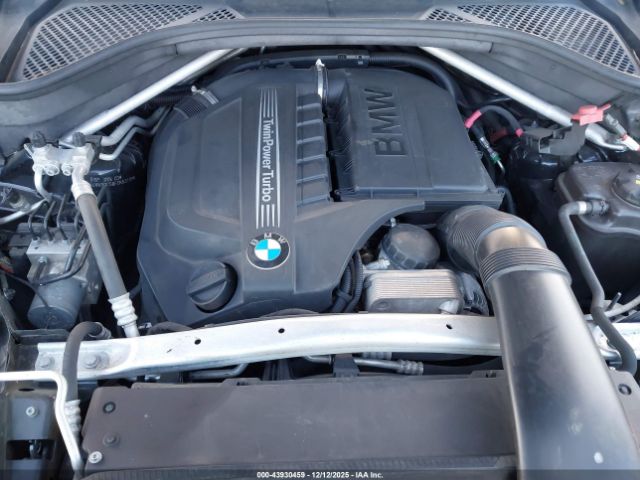 2015 BMW X5 5UXKR0C58F0K63110 Photo 9