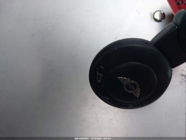 2009 MINI COOPER S WMWMF73549TW85502 Photo 10