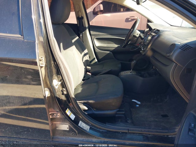 2017 MITSUBISHI MIRAGE G4 ML32F3FJ4HHF11366 Photo 4