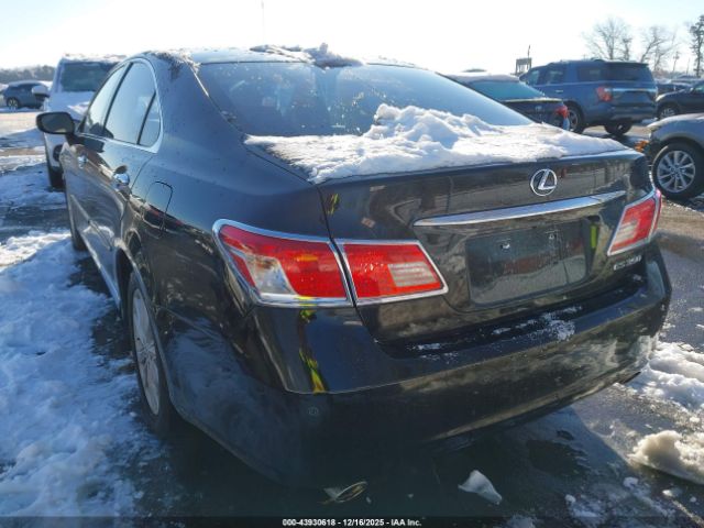 2011 LEXUS ES 350 JTHBK1EG1B2444072 Photo 2