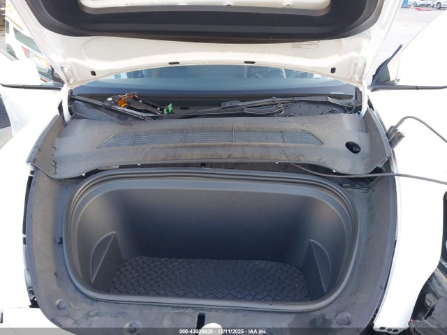 2022 TESLA MODEL Y 7SAYGDEF0NF522223 Photo 9