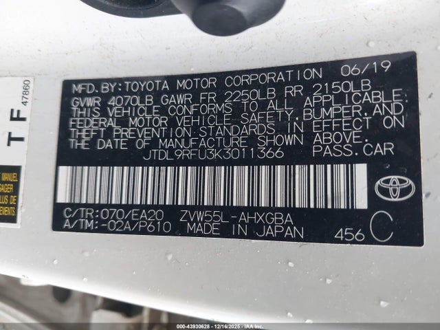 JTDL9RFU3K3011366 Toyota PRIUS XLE