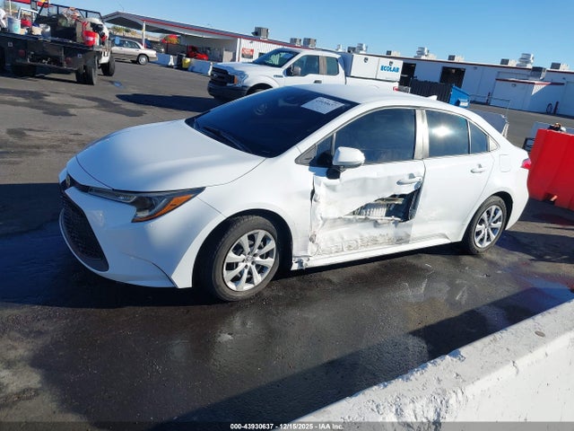 Toyota COROLLA LE 2022 5YFEPMAE2NP337012 Image 14