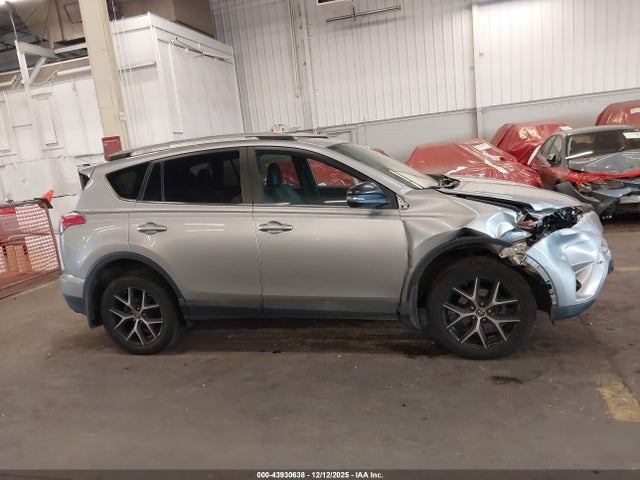 Toyota RAV4 SE 2017 2T3JFREV2HW685637 Image 13