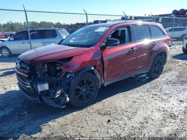 5TDKZRFH0KS318118 Toyota Highlander Se