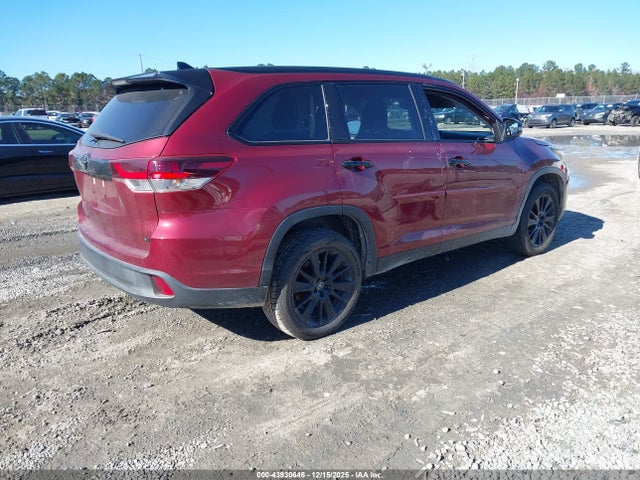5TDKZRFH0KS318118 Toyota Highlander Se