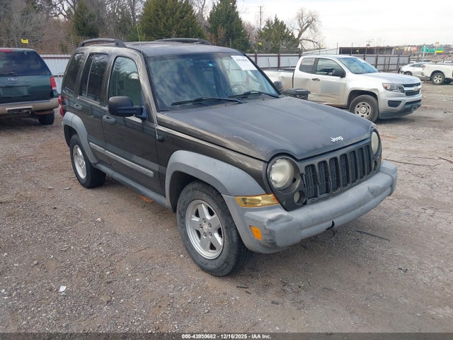 43930682 :رقم المزاد ، 1J4GK48K46W131406 vin ، 2006 Jeep Liberty Sport مزاد بيع
