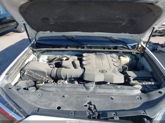 2019 TOYOTA 4RUNNER JTEBU5JR2K5662574 Photo 9