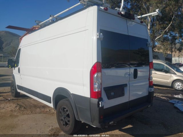 2023 RAM PROMASTER 2500 3C6LRVDG0PE502734 Photo 2