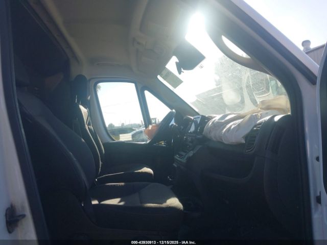 2023 RAM PROMASTER 2500 3C6LRVDG0PE502734 Photo 4