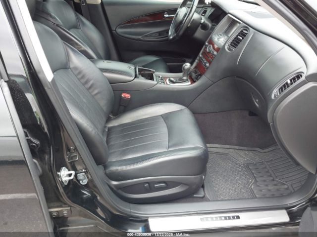 2017 INFINITI QX50 JN1BJ0RR4HM400481 Photo 4