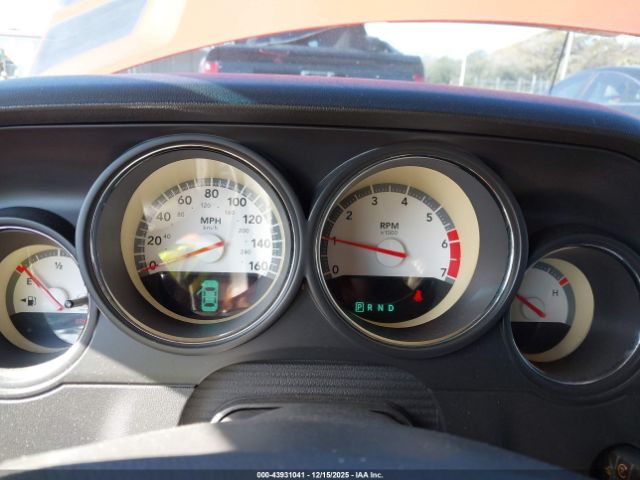 2010 DODGE CHALLENGER 2B3CJ5DTXAH321148 Photo 6