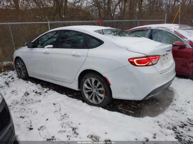 2016 CHRYSLER 200 1C3CCCBG8GN157468 Photo 2