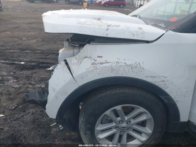Ford EXPLORER XLT 2015 1FM5K8D87FGB59916 Image 17