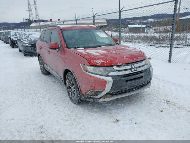 2016 MITSUBISHI OUTLANDER JA4AZ3A33GZ017976 Photo 0
