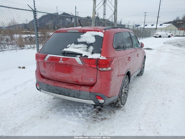 2016 MITSUBISHI OUTLANDER JA4AZ3A33GZ017976 Photo 3