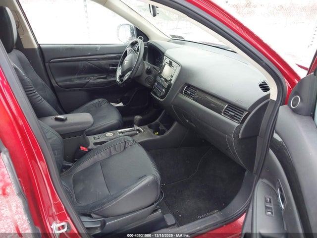 2016 MITSUBISHI OUTLANDER JA4AZ3A33GZ017976 Photo 4