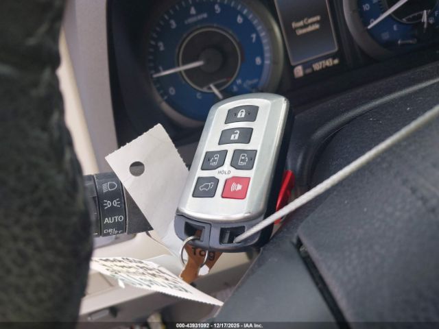 2020 TOYOTA SIENNA 5TDYZ3DC0LS058710 Photo 10