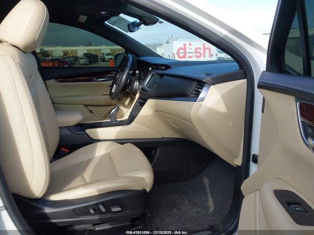 2019 CADILLAC XT5 1GYKNDRS4KZ247682 Photo 4