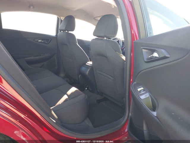 1G1ZG5ST2RF120098 Chevrolet Malibu Fwd Rs