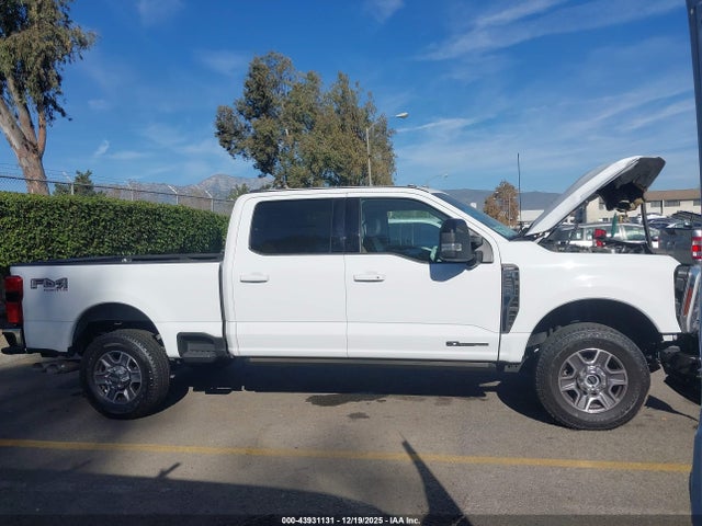 Ford F-250 Lariat 2024 1FT8W2BT2REE68591 Image 13