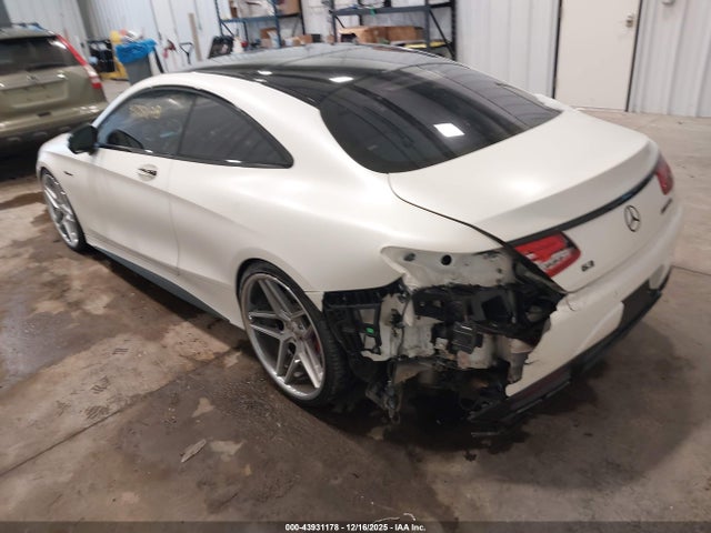 2016 MERCEDES-BENZ AMG S 63 WDDXJ7JBXGA011926 Photo 2