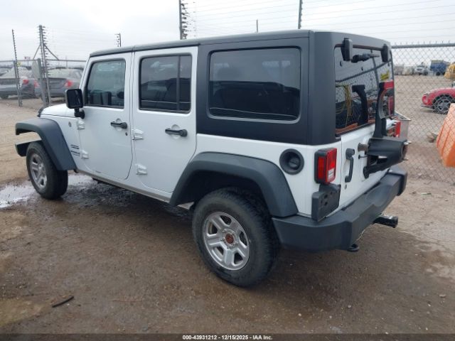 2017 JEEP WRANGLER UNLIMITED 1C4BJWDG3HL648037 Photo 2