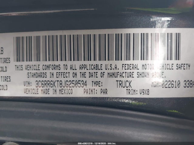 43931219 :رقم المزاد ، 3C6RR6KT8JG250534 vin ، 2018 Ram 1500 Express  4x2 5'7 Box مزاد بيع