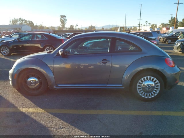 Volkswagen Beetle 2.5l 2014 3VWJP7AT4EM612866 Image 15