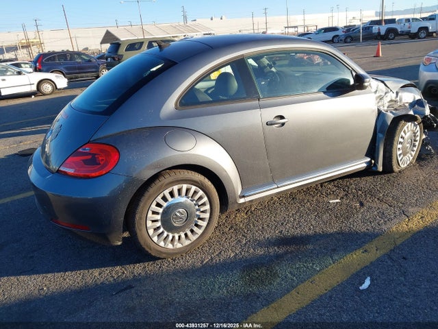 Volkswagen Beetle 2.5l 2014 3VWJP7AT4EM612866 Image 4