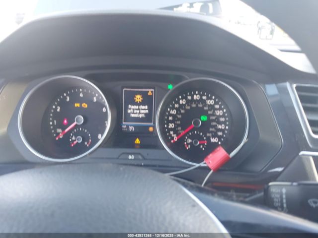 2018 VOLKSWAGEN TIGUAN 3VV1B7AX9JM103887 Photo 6