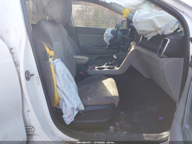 2020 Kia Sportage Lx მანქანა იყიდება აუქციონზე, vin: KNDPM3AC9L7823521, აუქციონის ნომერი: 43931271