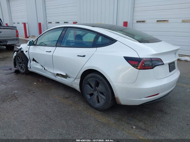 2023 TESLA MODEL 3 5YJ3E1EA4PF616320 Photo 2