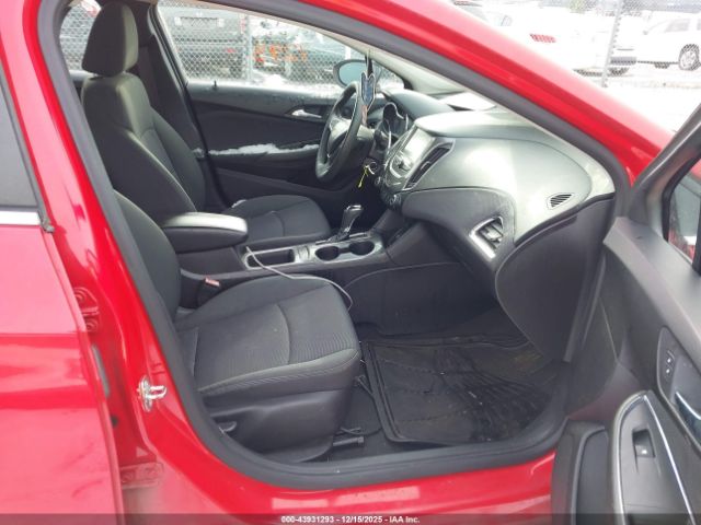 2017 CHEVROLET CRUZE 1G1BE5SM3H7238749 Photo 4