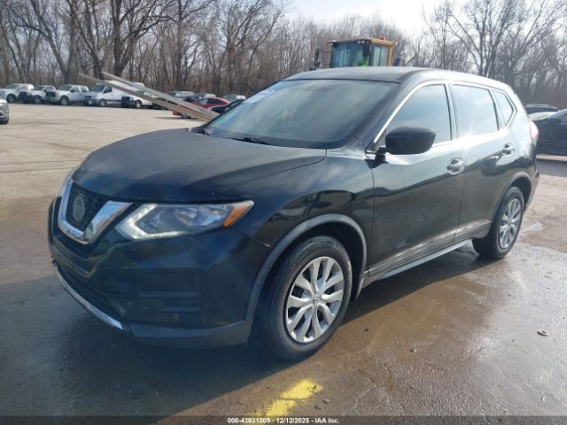 2018 NISSAN ROGUE KNMAT2MT6JP506422 Photo 1