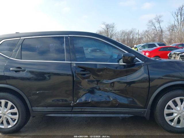 2018 NISSAN ROGUE KNMAT2MT6JP506422 Photo 5