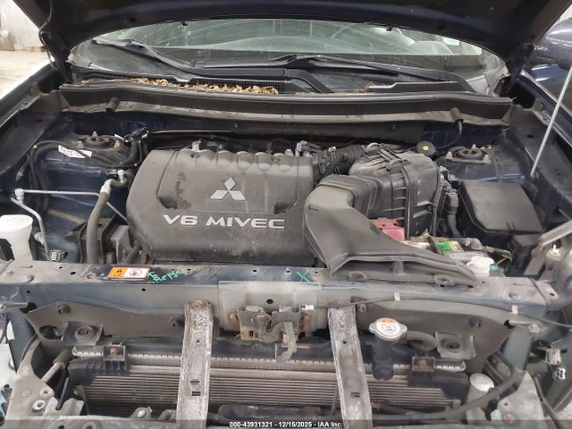 2015 MITSUBISHI OUTLANDER JA4JZ4AX5FZ010566 Photo 9