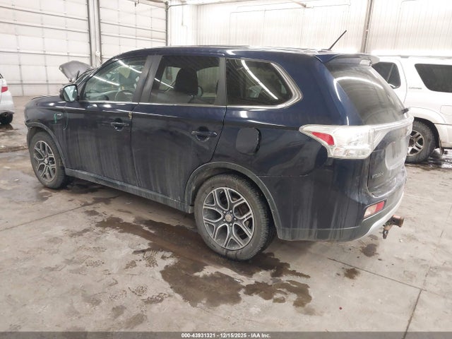 2015 MITSUBISHI OUTLANDER JA4JZ4AX5FZ010566 Photo 2
