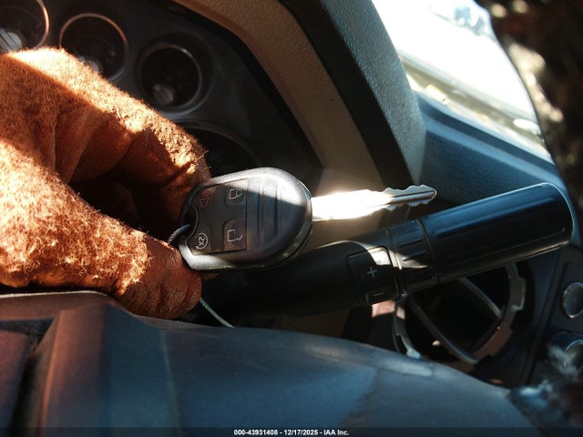 2011 FORD F-250 1FT7W2BTXBEC45782 Photo 10