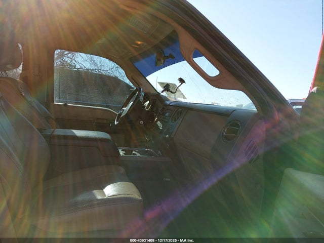 2011 FORD F-250 1FT7W2BTXBEC45782 Photo 4
