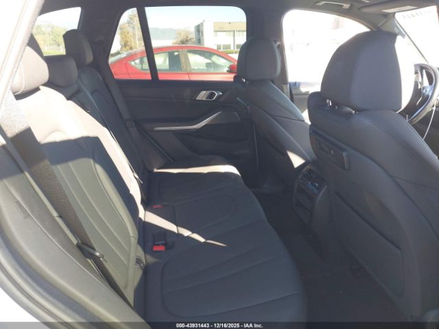 2019 BMW X5 5UXCR6C59KLL26232 Photo 7