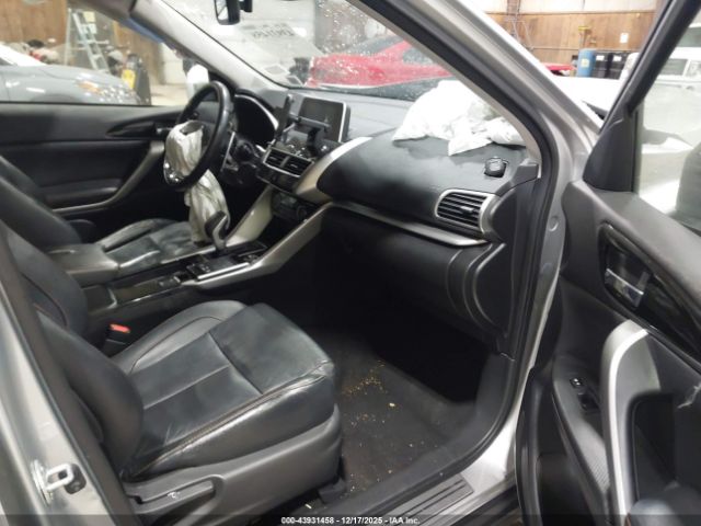 2018 MITSUBISHI ECLIPSE CROSS JA4AT5AA4JZ050925 Photo 4