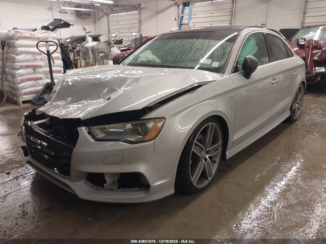 2016 AUDI A3 WAUJ8GFF4G1002322 Photo 1