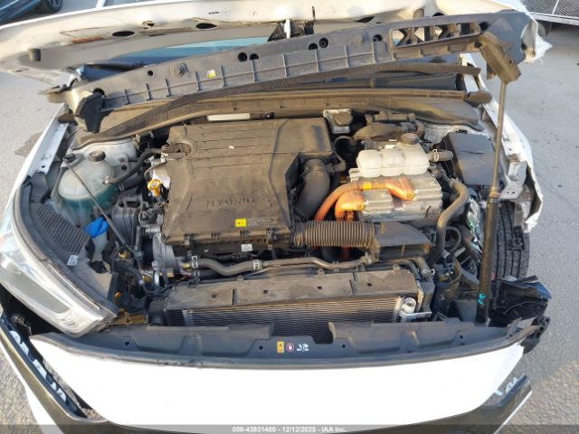 2019 HYUNDAI IONIQ HYBRID KMHC65LCXKU134178 Photo 9