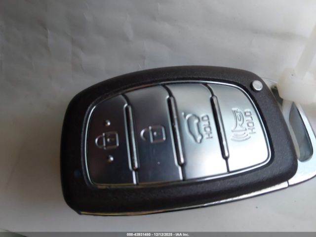 2019 HYUNDAI IONIQ HYBRID KMHC65LCXKU134178 Photo 10