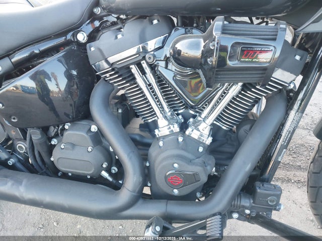 2025 HARLEY-DAVIDSON FXLRST 1HD1YXA22SB026787 Photo 7