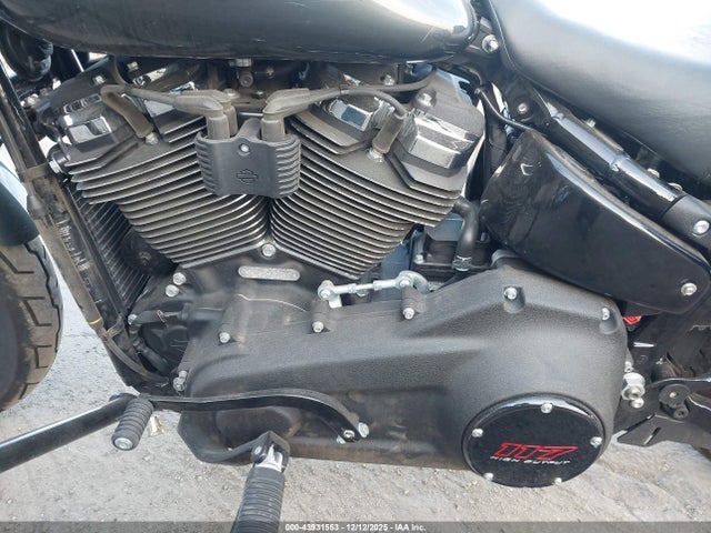 2025 HARLEY-DAVIDSON FXLRST 1HD1YXA22SB026787 Photo 8