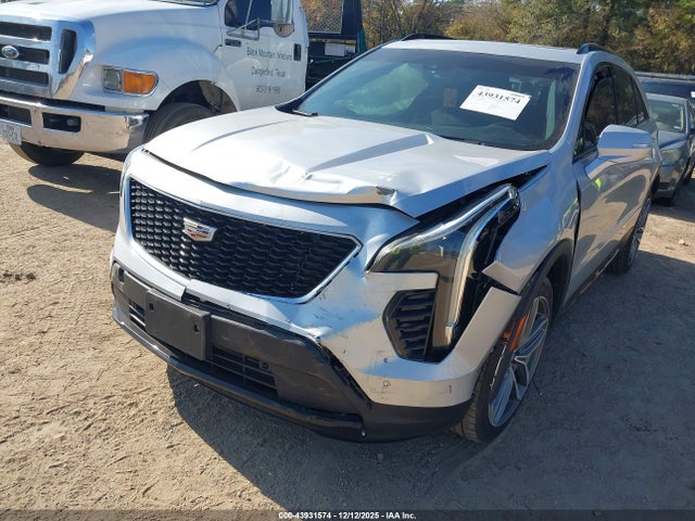 2021 CADILLAC XT4 1GYFZER49MF000630 Photo 5